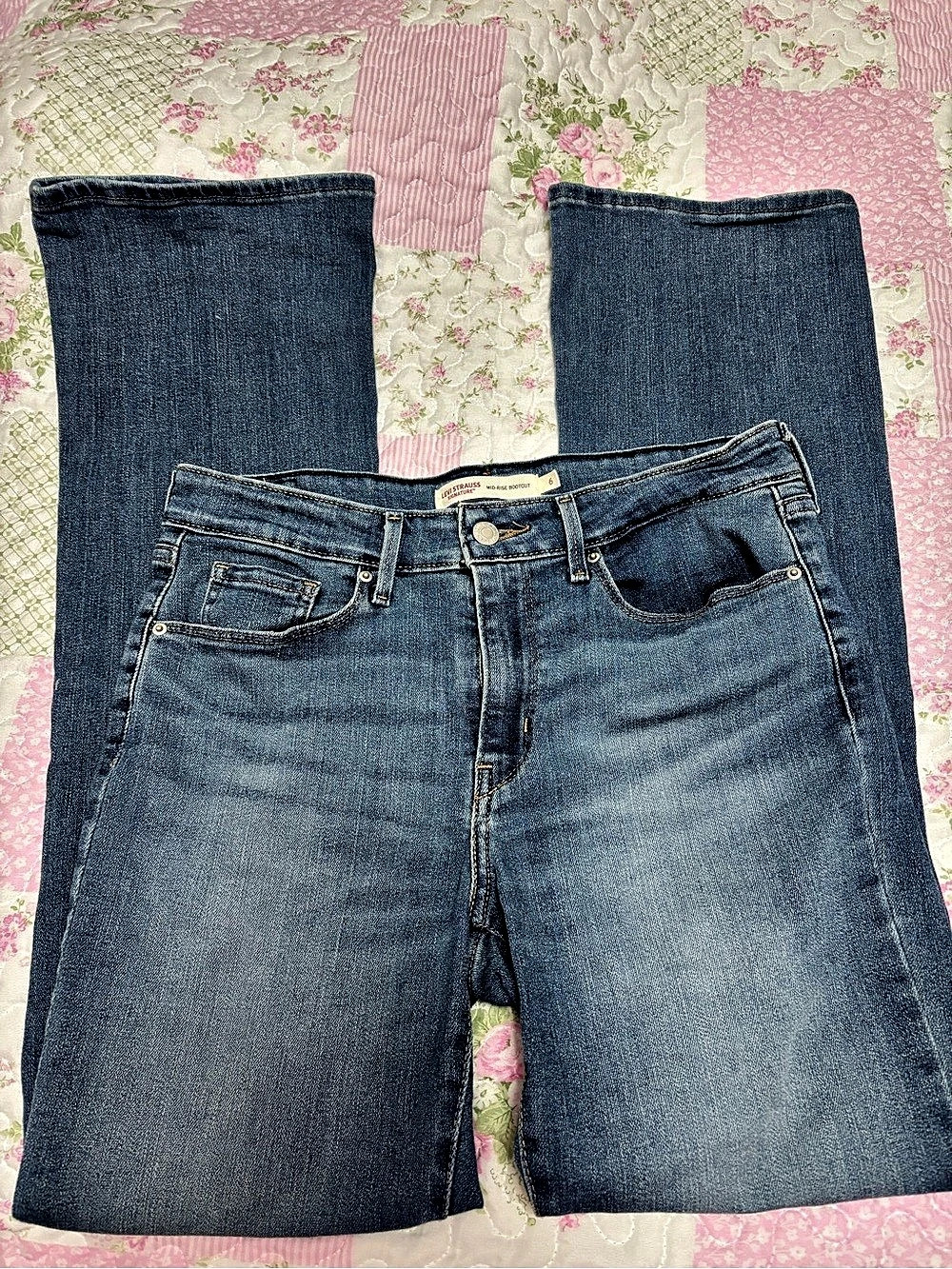 Lucky Brand Lolita Bootcut Jeans in Blue Size 6